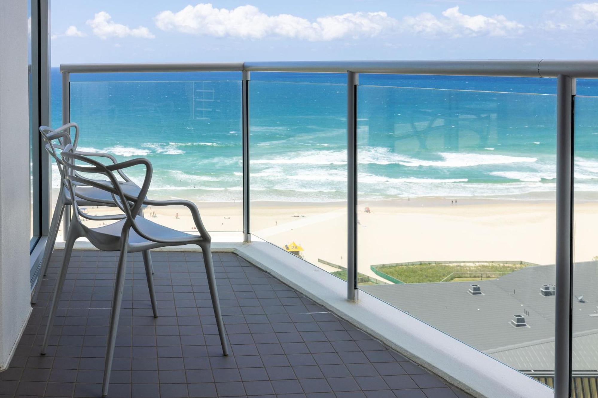 Ultiqa Air On Broadbeach Gold Coast Exterior foto