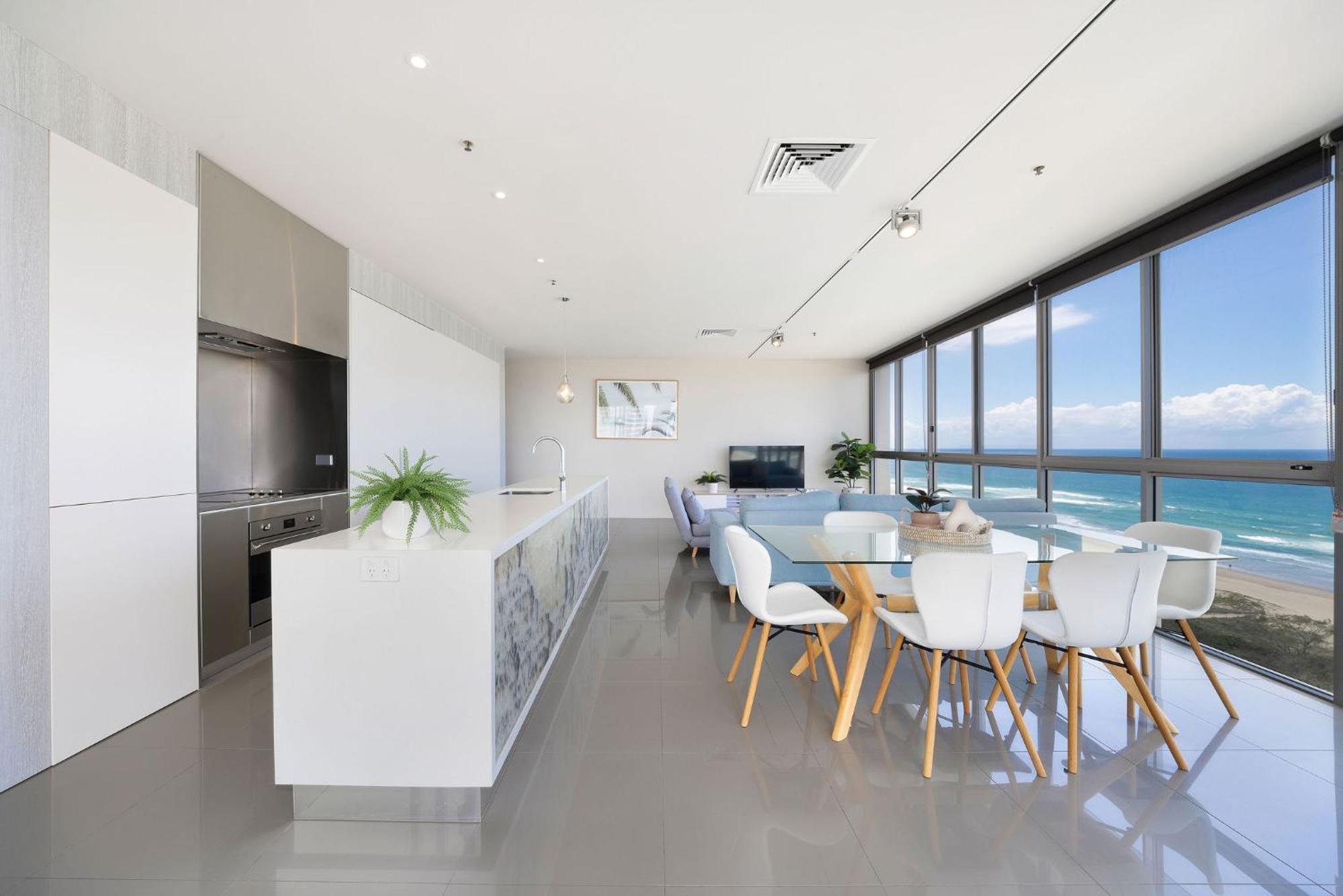 Ultiqa Air On Broadbeach Gold Coast Exterior foto