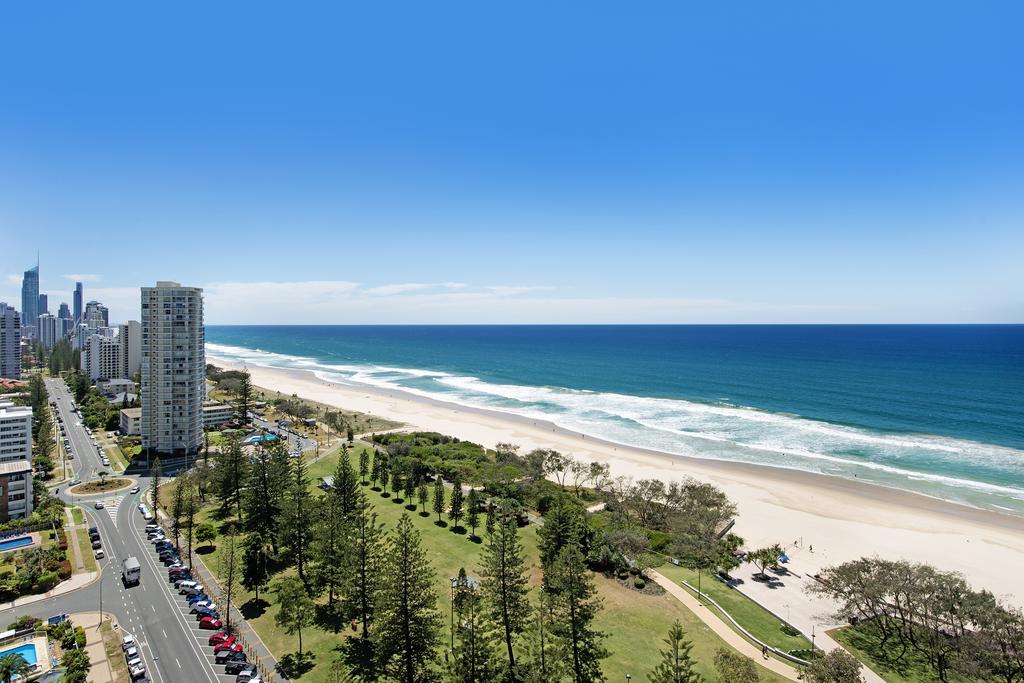 Ultiqa Air On Broadbeach Gold Coast Exterior foto